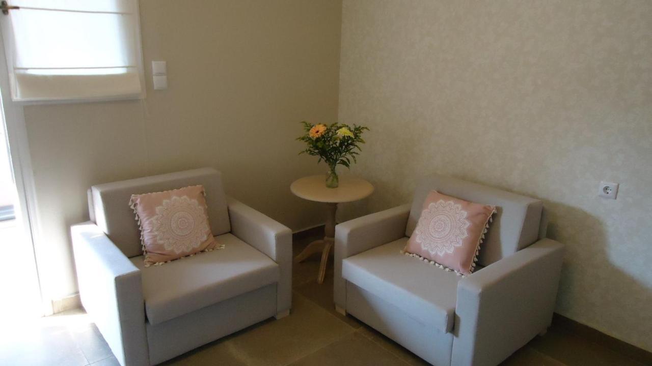 House Of Garden Apartment Dragano Exterior photo